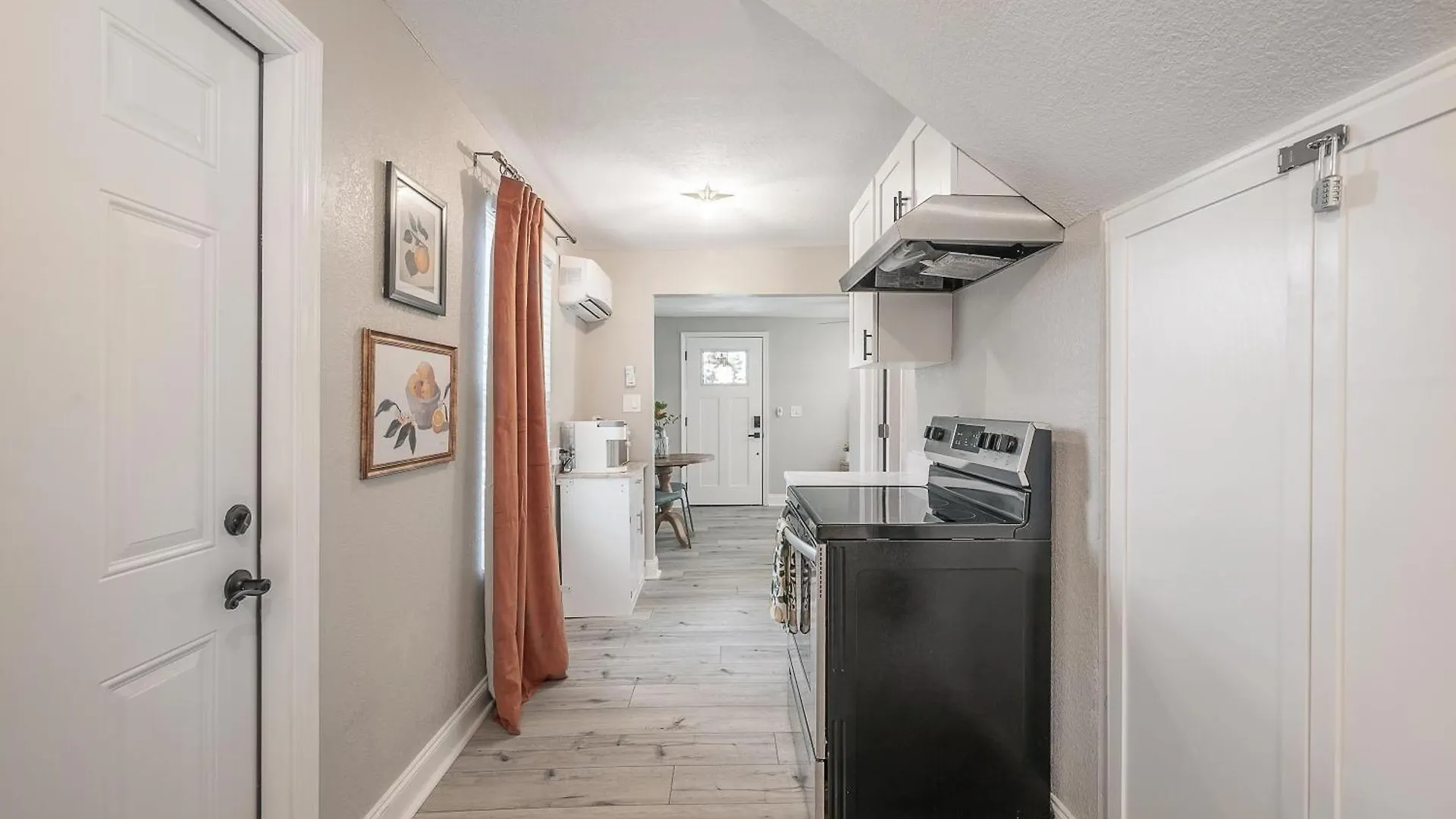 Charming Updated Condo In Heart Of Tampa Apartmán